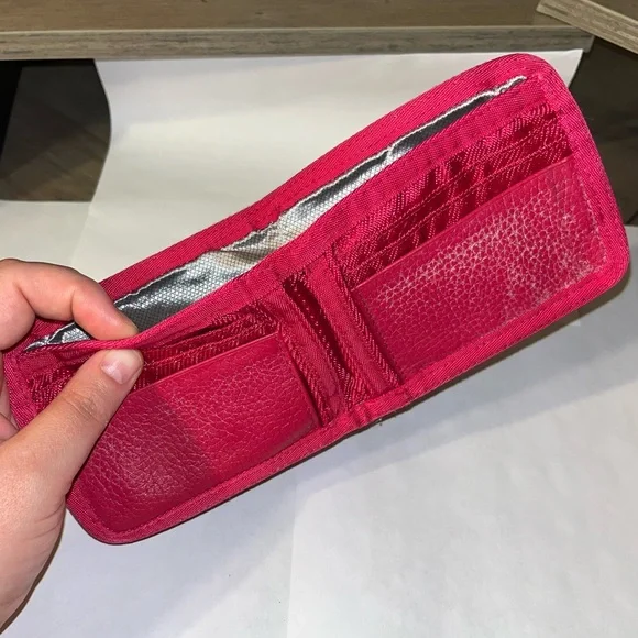 Diesel Fuchsia Wallet - Picture 10 of 13